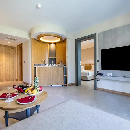 Θέρετρο Vonresort Golden & Aqua 4*