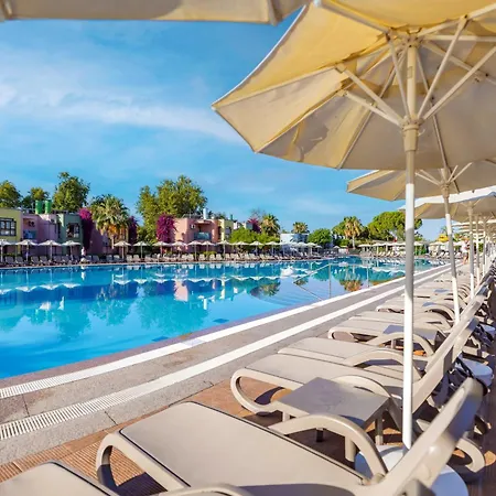 Vonresort Golden & Aqua Θέρετρο