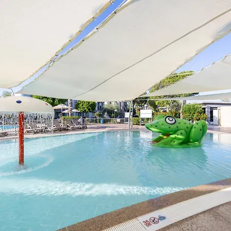 Vonresort Golden & Aqua Θέρετρο 4*