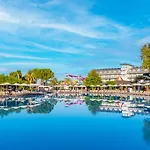 Vonresort Golden & Aqua אתר נופש סייד