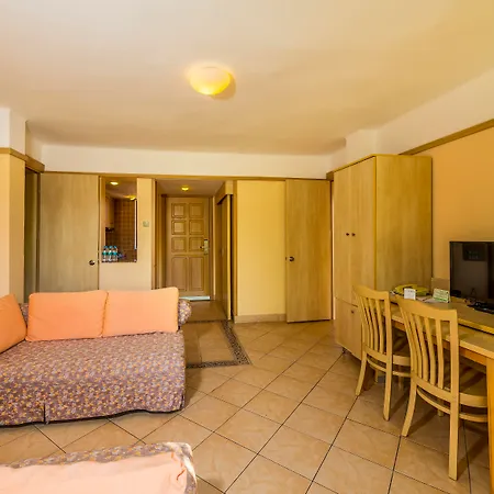 度假村 Vonresort Golden & Aqua 4*