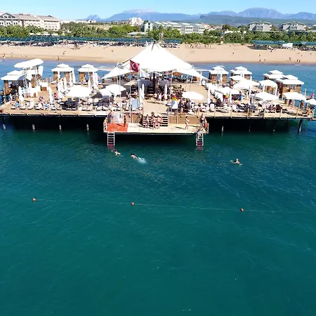 Vonresort Golden & Aqua 度假村