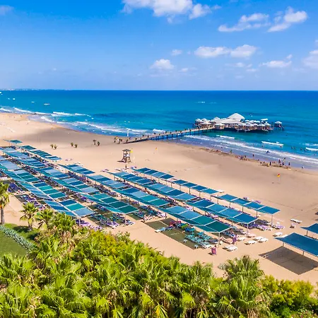 Vonresort Golden & Aqua 度假村 4*