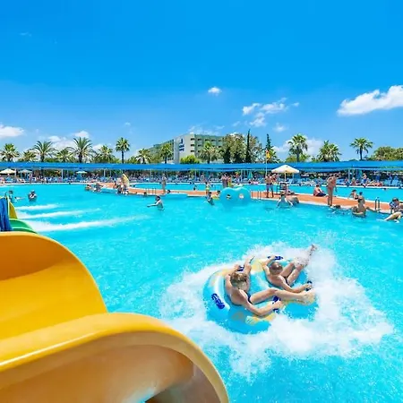 Vonresort Golden & Aqua 4* Side