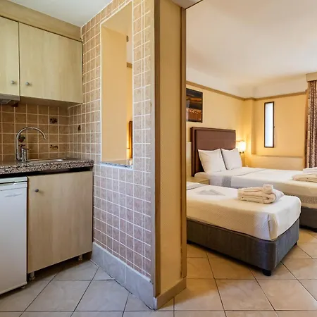 Vonresort Golden & Aqua 4* Side