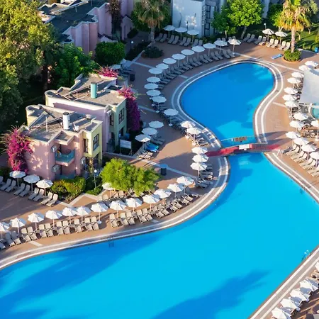 Vonresort Golden & Aqua 4*
