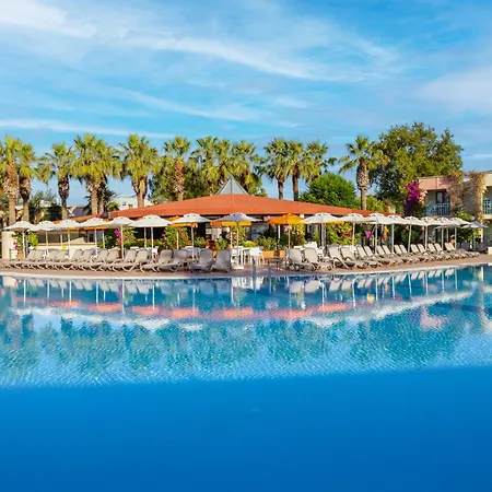 Complex Vonresort Golden & Aqua 4*